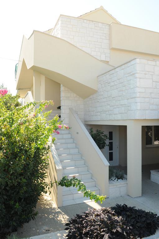 Pavlic Apartments Betina  Exterior foto